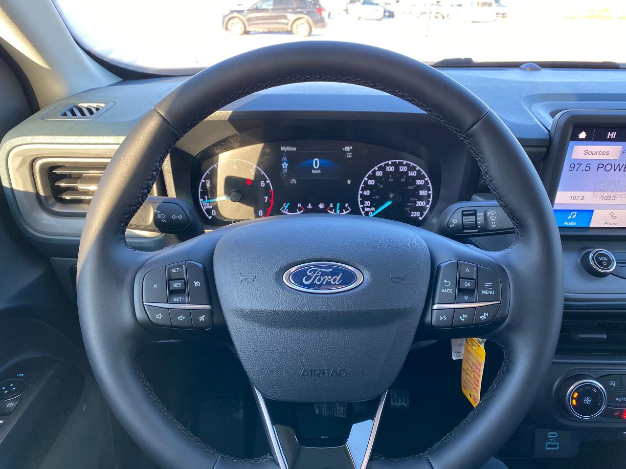 2024 Ford Maverick XLT AWD SuperCrew 300A Photo5
