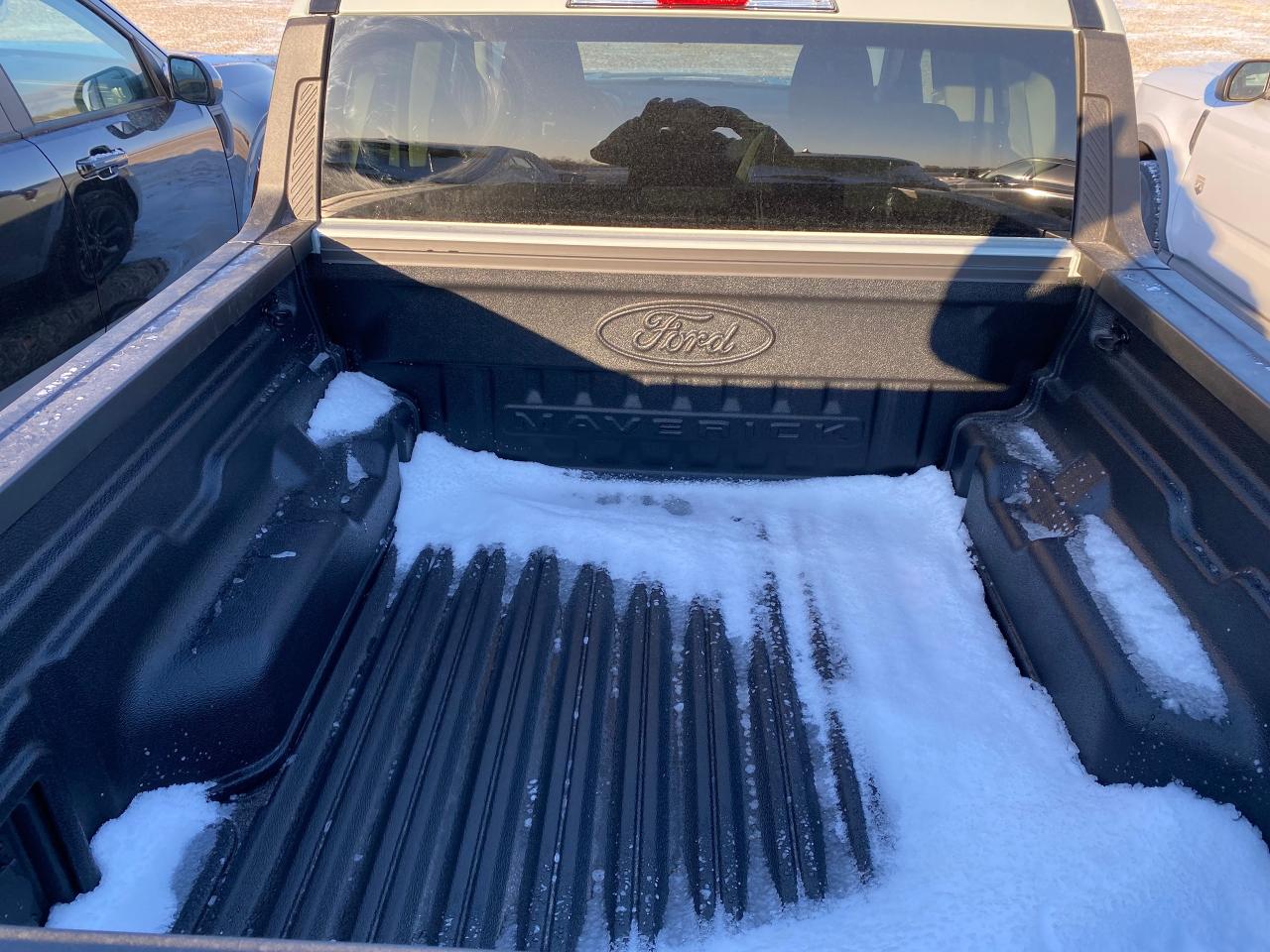 2024 Ford Maverick XLT AWD SuperCrew 300A Photo5