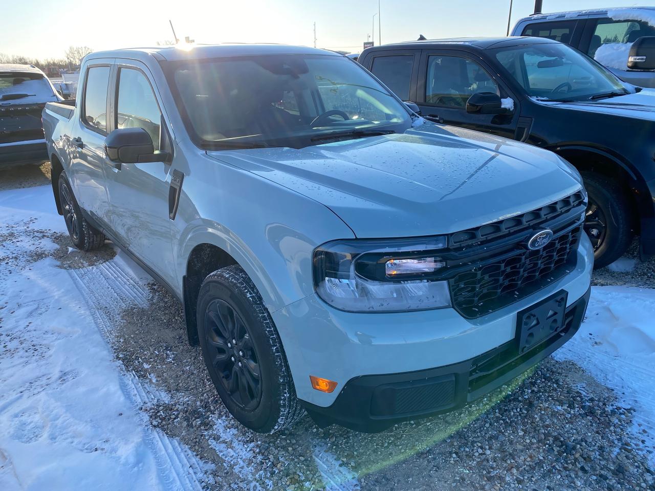 2024 Ford Maverick XLT AWD SuperCrew 300A Photo5