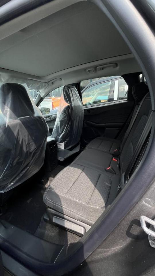 2025 Ford Escape Active Photo3