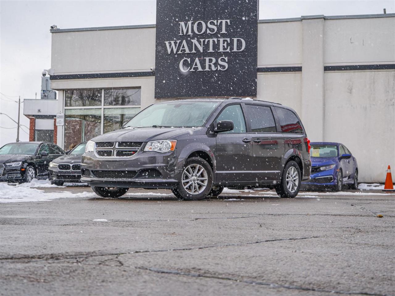 Used 2018 Dodge Grand Caravan SXT | DVD | LEATHER | FULL STOW N GO for sale in Kitchener, ON