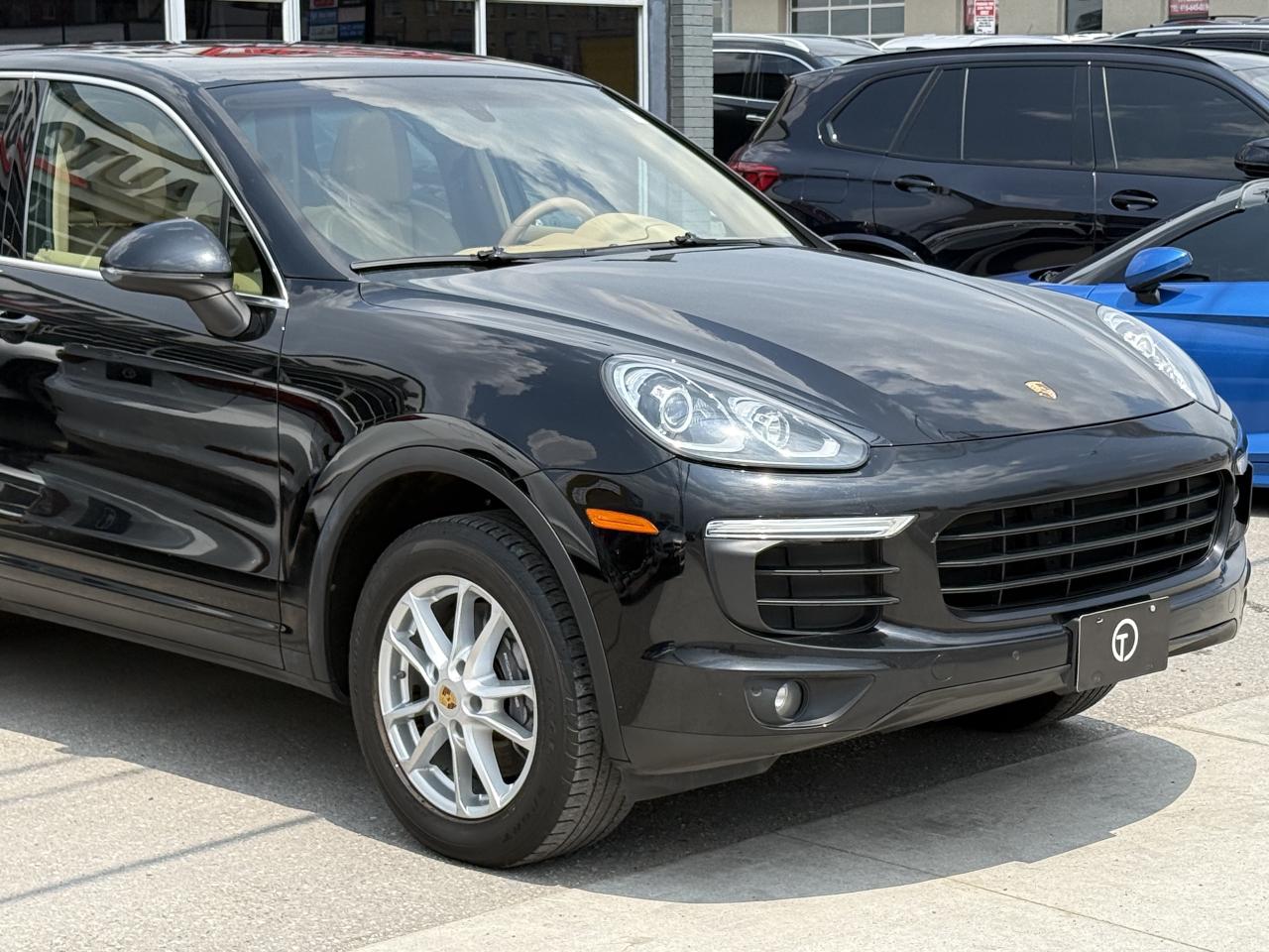 2016 Porsche Cayenne PREMIUM | PANO | NAVI | BACK UP CAMERA - Photo #7