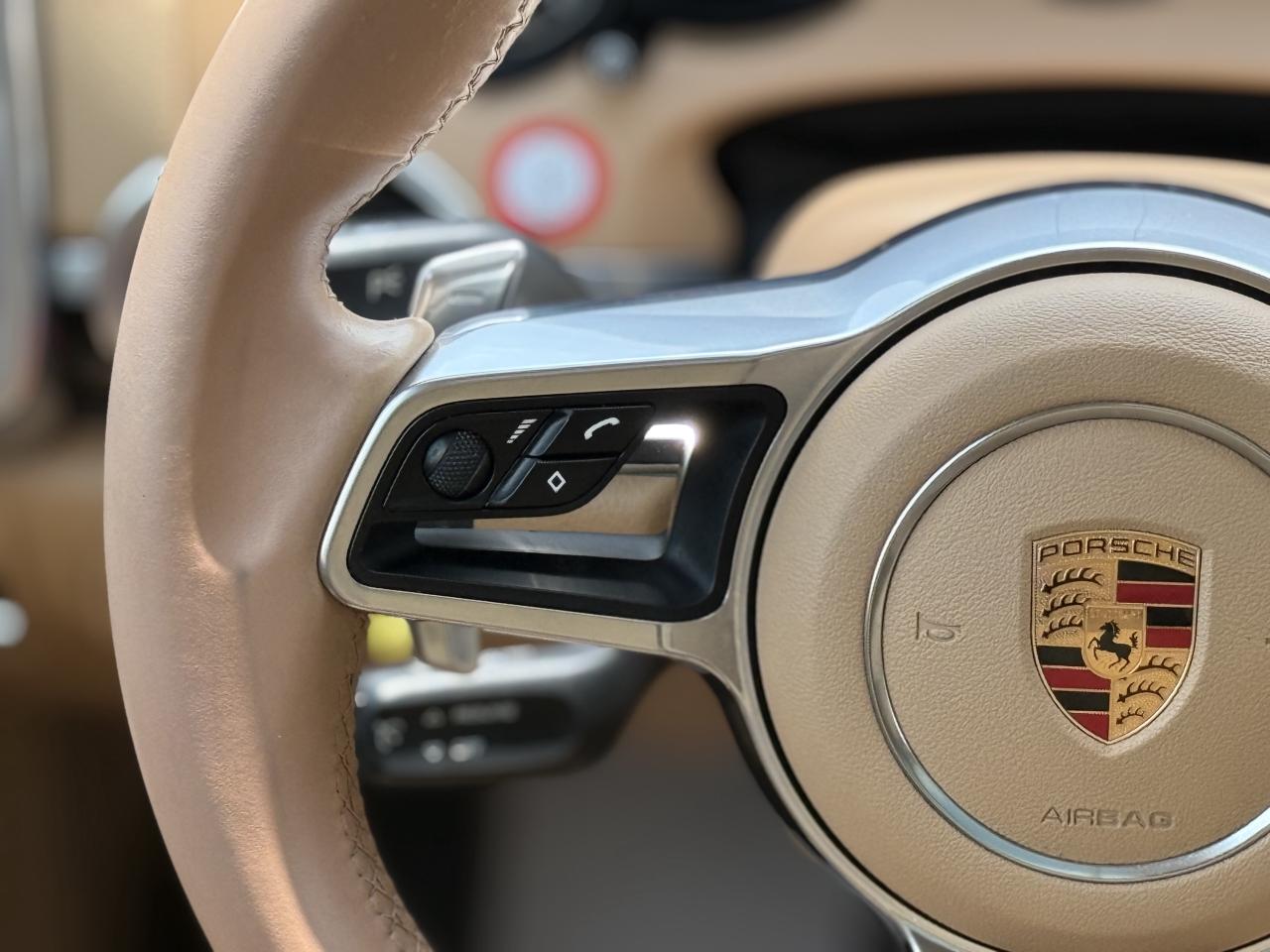2016 Porsche Cayenne PREMIUM | PANO | NAVI | BACK UP CAMERA - Photo #18