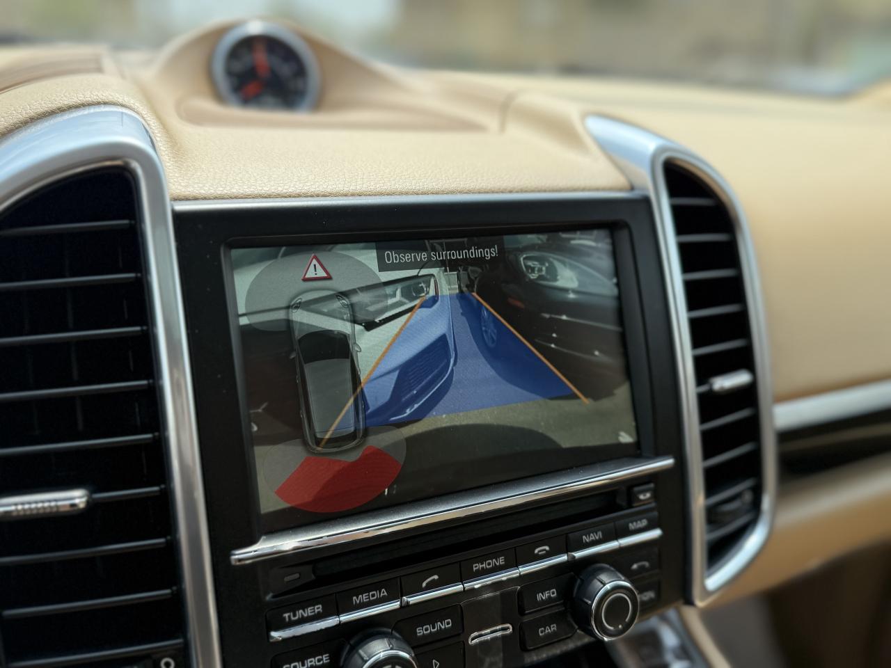 2016 Porsche Cayenne PREMIUM | PANO | NAVI | BACK UP CAMERA - Photo #35