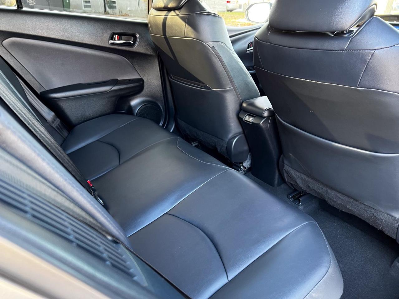 2021 Toyota Prius Prime Upgrade Auto - Photo #26