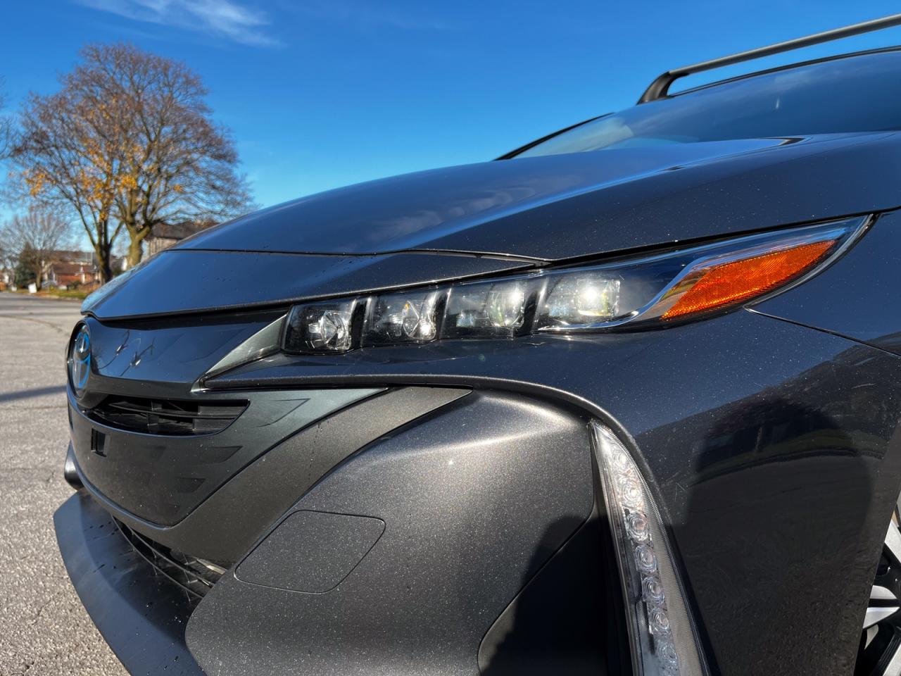 2021 Toyota Prius Prime Upgrade Auto Photo