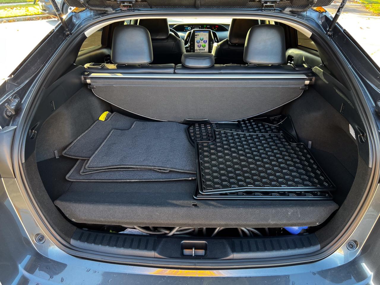 2021 Toyota Prius Prime Upgrade Auto Photo