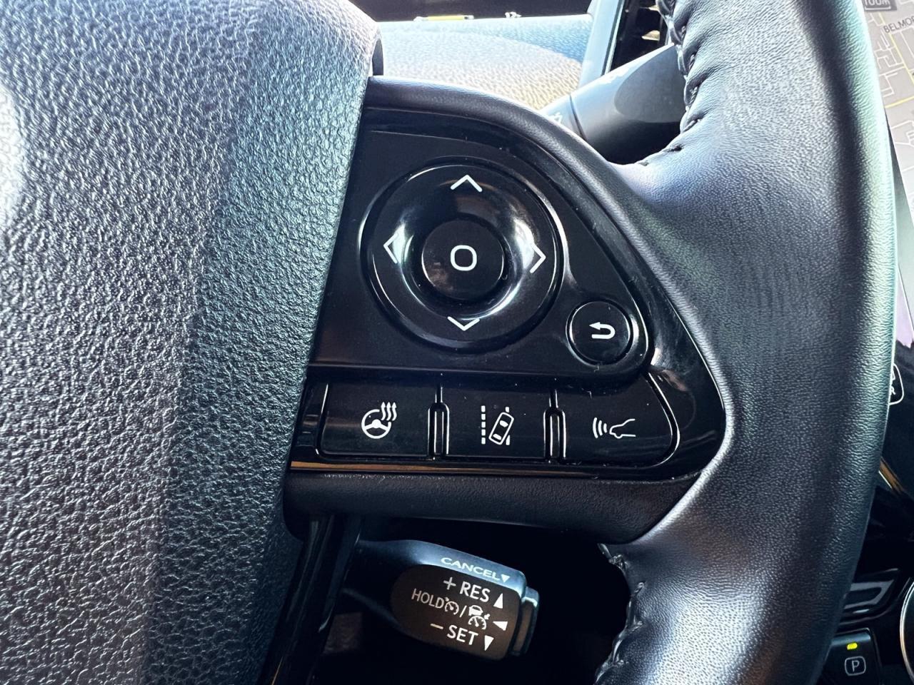 2021 Toyota Prius Prime Upgrade Auto Photo