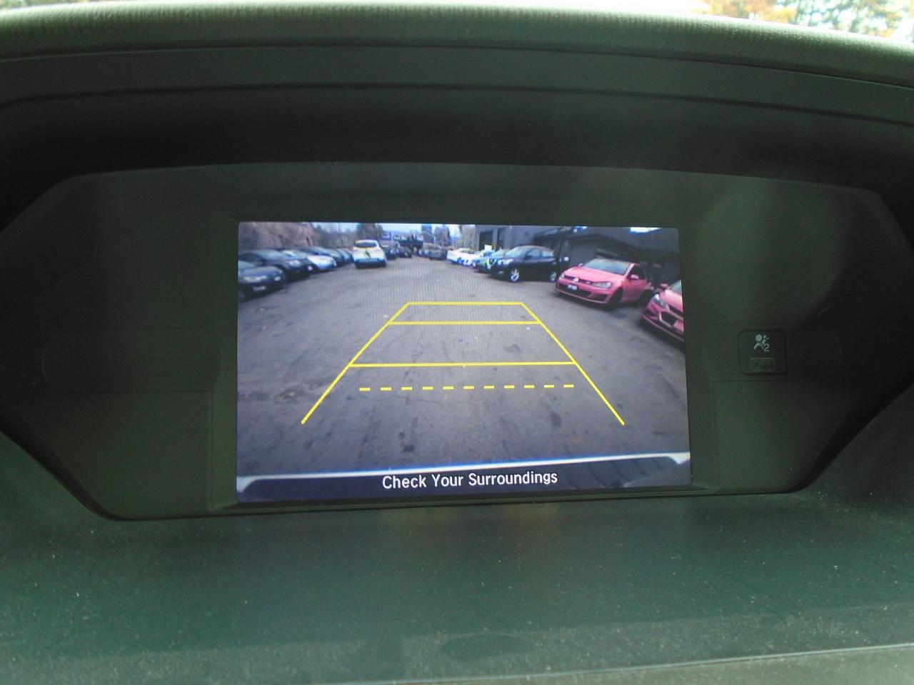 2015 Honda Odyssey SE/ ONE OWNER / NEW BRAKES / SUPER CLEAN /REAR CAM - Photo #22