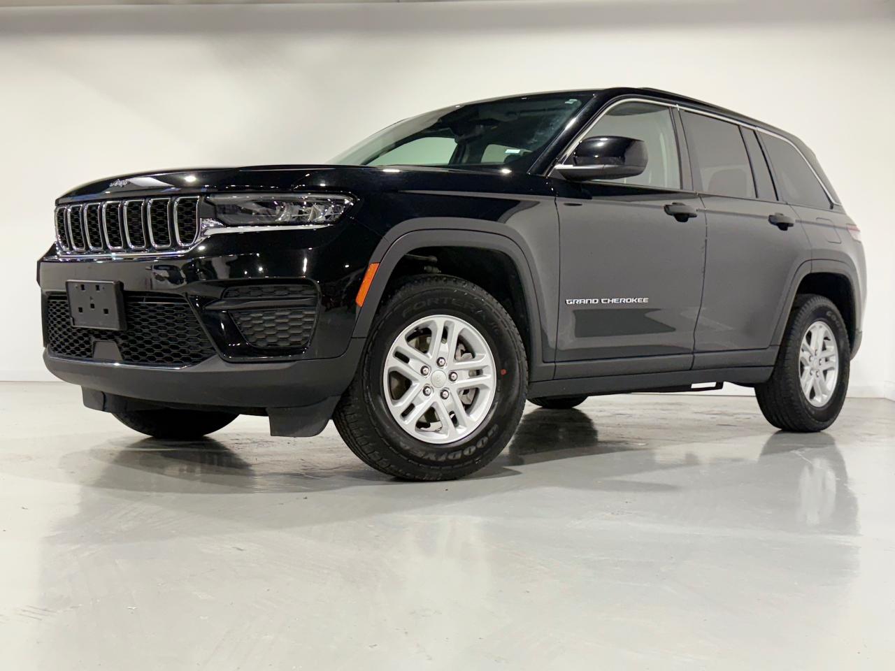 Used 2023 Jeep Grand Cherokee L LAREDO 4WD for sale in North York, ON