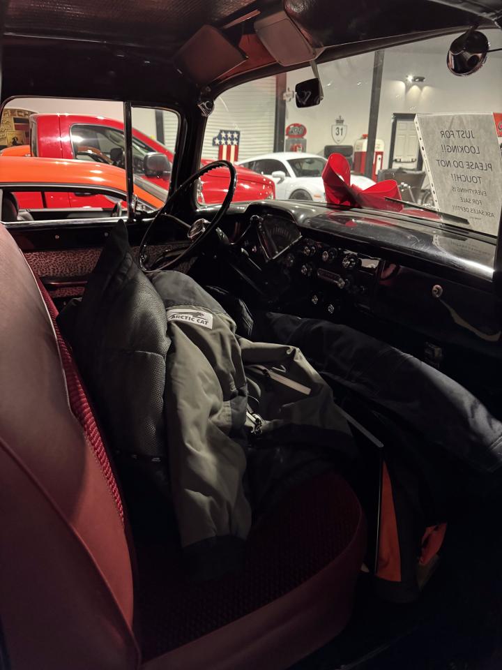 1959 Chevrolet 3100 Pickup (APACHE) Photo4