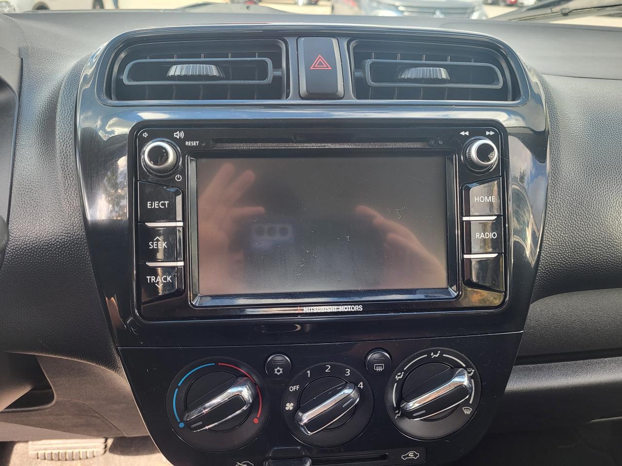 2018 Mitsubishi Mirage ES CVT Photo