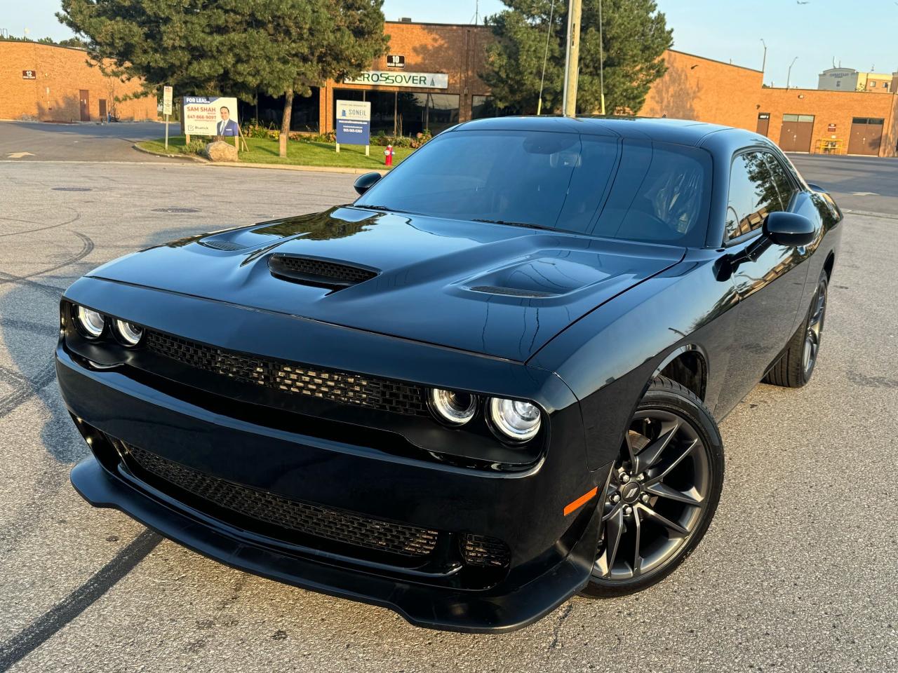 2023 Dodge Challenger GT - Photo #7