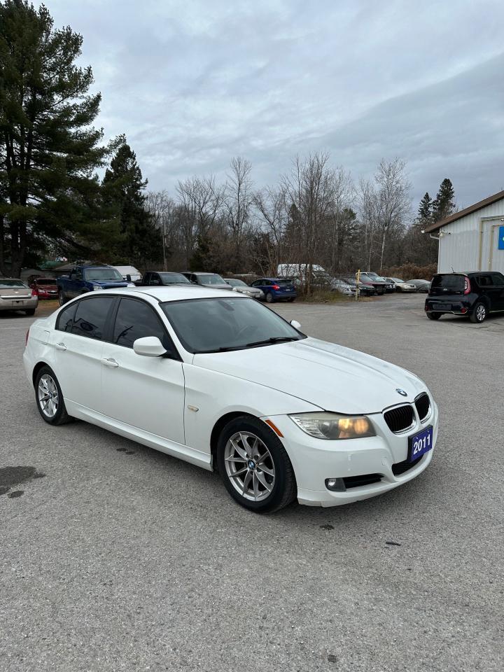 Used 2011 BMW 3 Series 323i for sale in Foxboro, ON