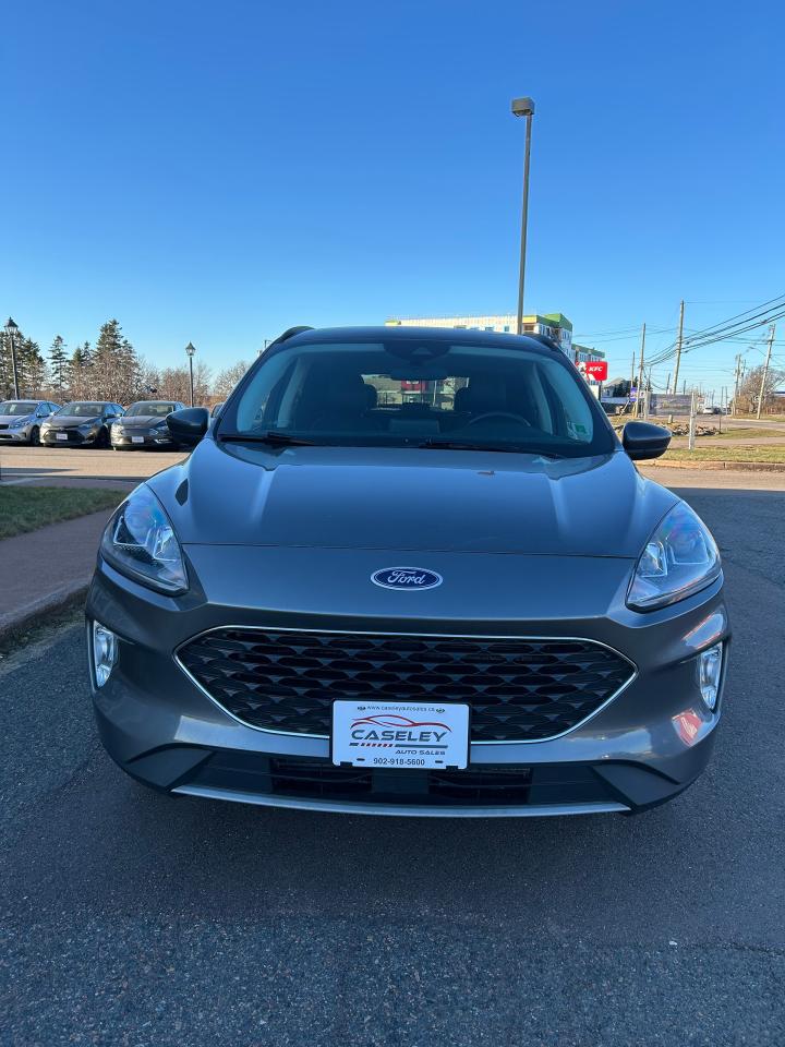 2021 Ford Escape SEL - Photo #3