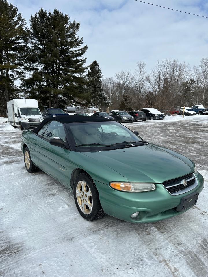 Used 1998 Chrysler Sebring JXI for sale in Foxboro, ON