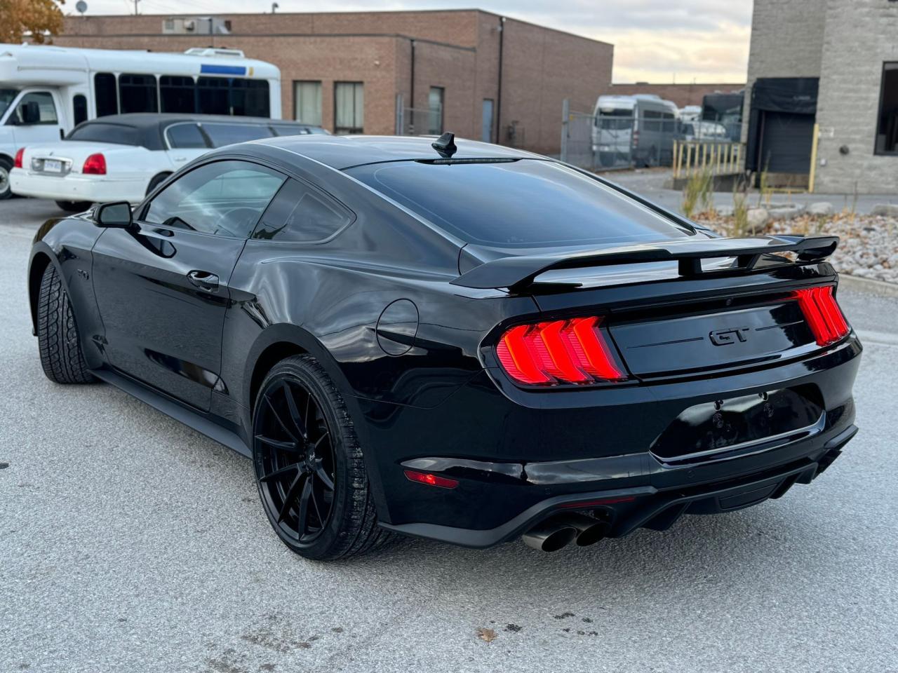2021 Ford Mustang GT Premium - Photo #7