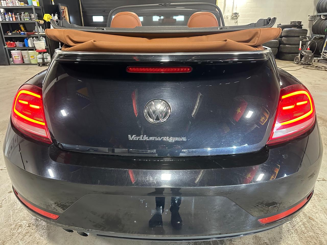 2017 Volkswagen Beetle CONVERTIBLE | FENDER SOUND SYSTEM | BACK UP CAM - Photo #13