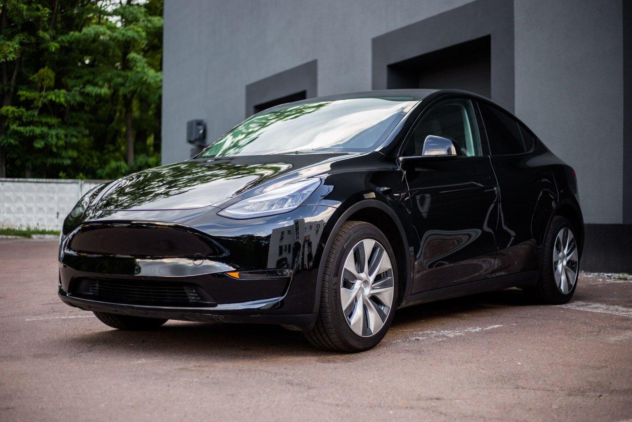 Used 2023 Tesla Model Y CERTIFIED-FINANCE AVAIL-TESLA WARRANTY-ONLY 42KM for sale in Toronto, ON