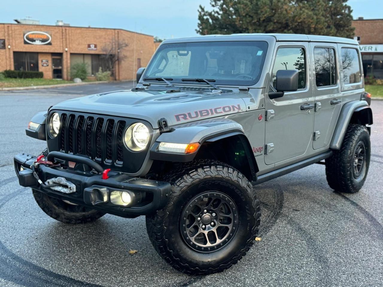2023 Jeep Wrangler RUBICON - Photo #9