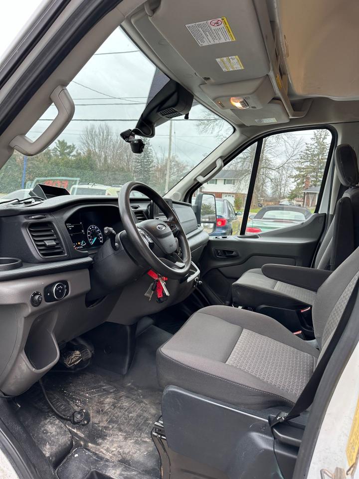 2020 Ford Transit XLT - Photo #9