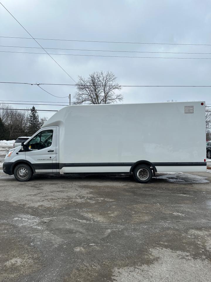 2020 Ford Transit XLT - Photo #6