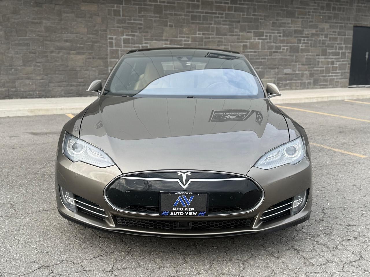 2015 Tesla Model S 85D **FREE SUPERCHARGING** - Photo #2