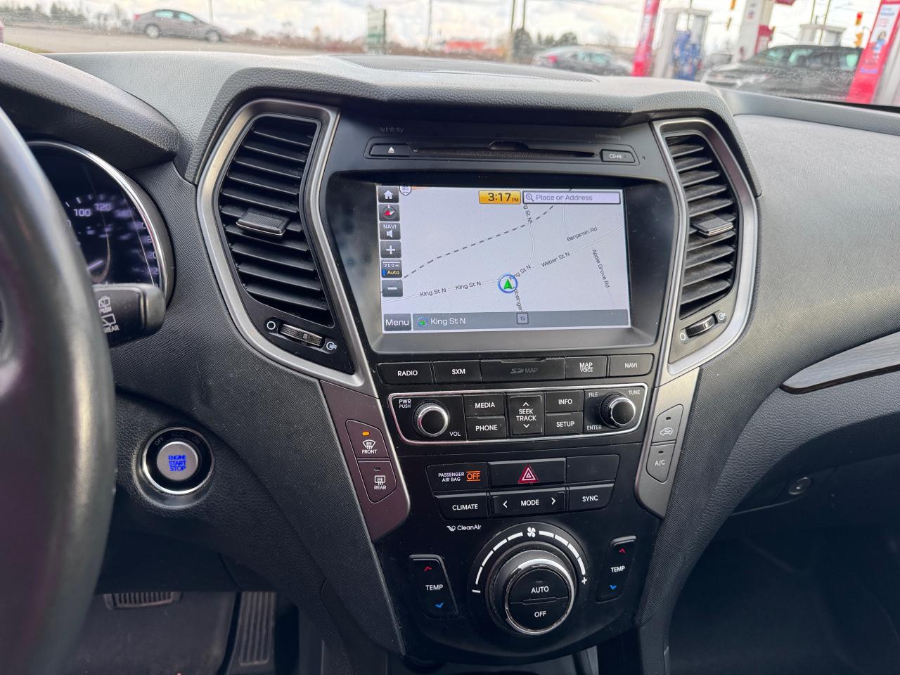 2018 Hyundai Santa Fe Sport Limited 4x4 panoramic roof navigation - Photo #13