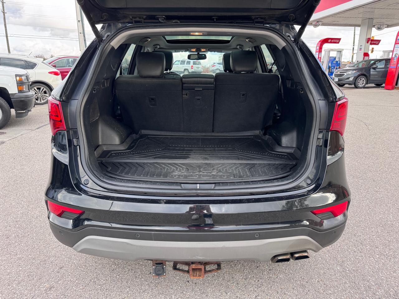 2018 Hyundai Santa Fe Sport Limited 4x4 panoramic roof navigation - Photo #11