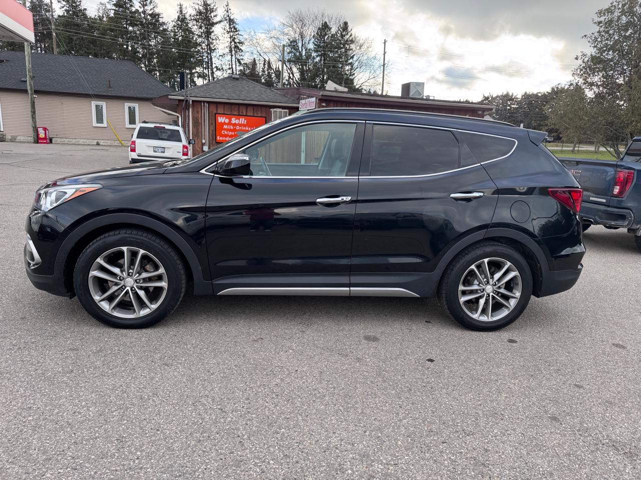 2018 Hyundai Santa Fe Sport Limited 4x4 panoramic roof navigation - Photo #5