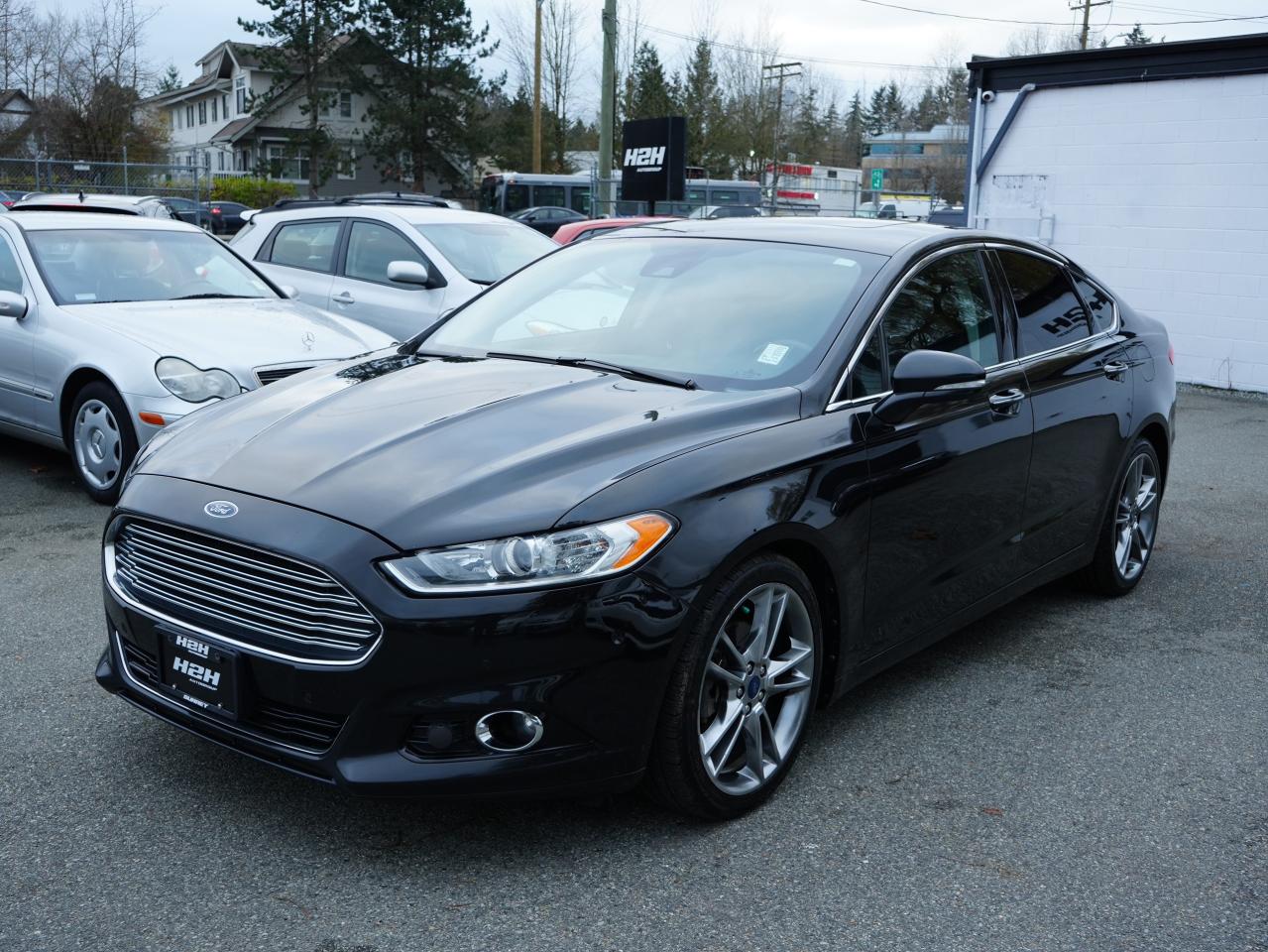 Used 2013 Ford Fusion FULL LOAD AWD FINANCING AVAILABLE for sale in Surrey, BC