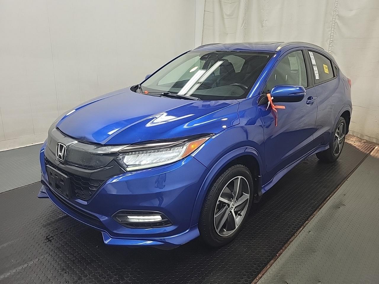 Used 2019 Honda HR-V Touring AWD / Fully Loaded / Sunroof / Navi / Sunroof for sale in Mississauga, ON