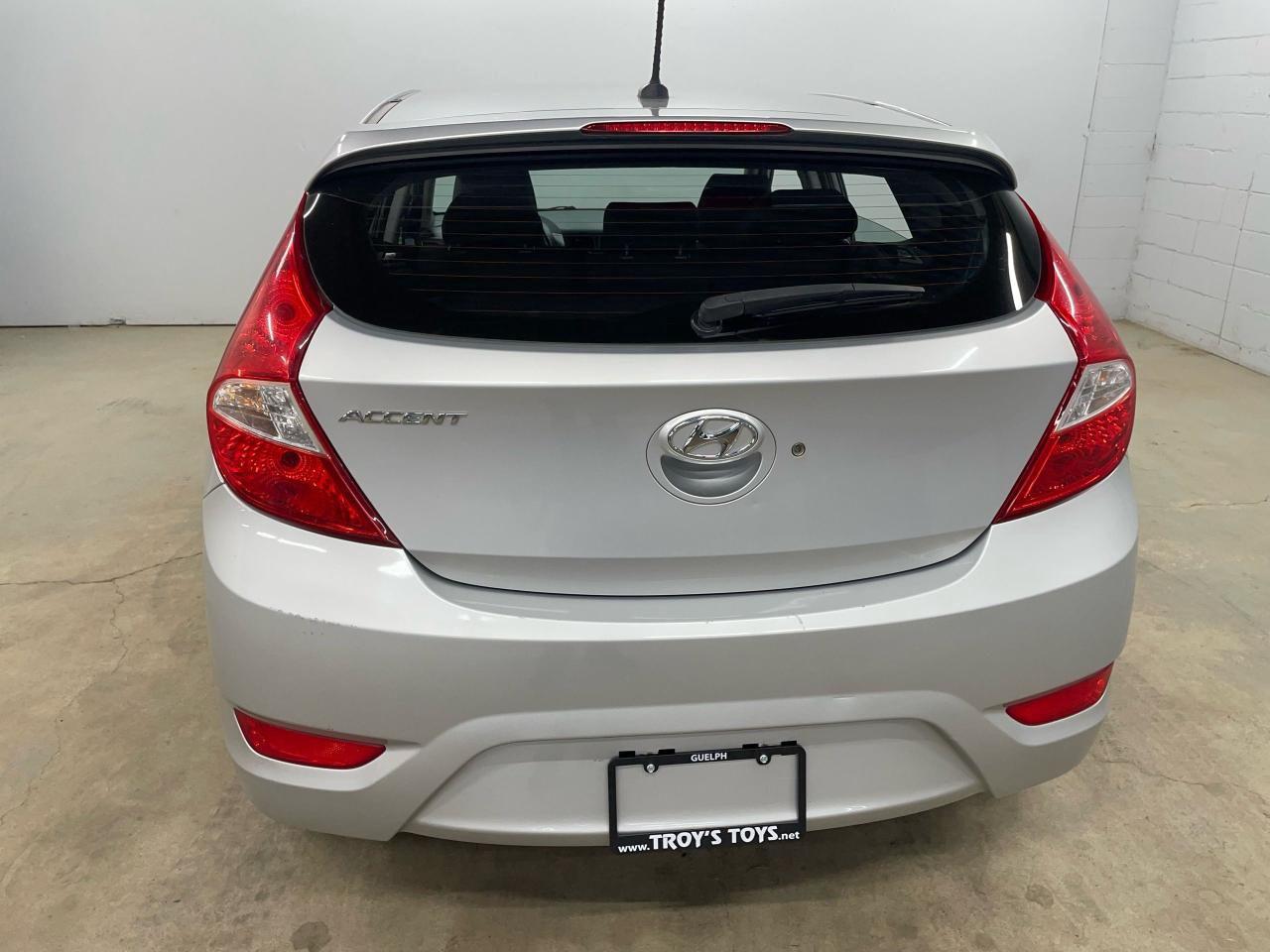 2016 Hyundai Accent LE