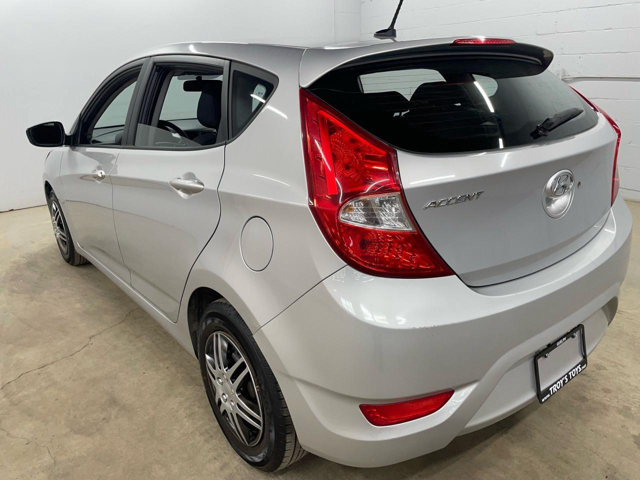 2016 Hyundai Accent LE