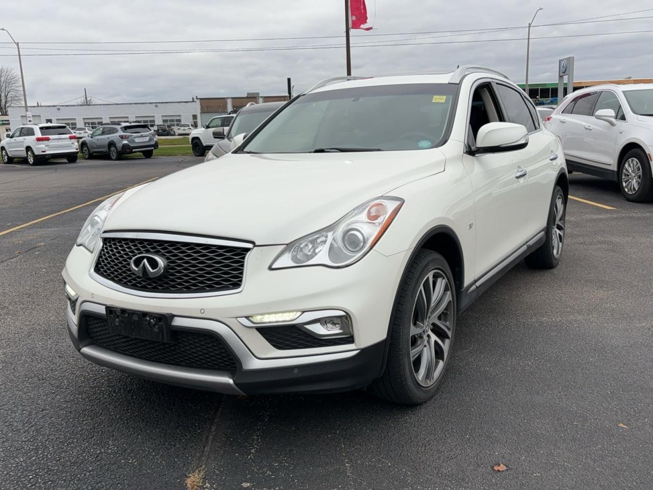 Great Condition, One Owner, Accident Free Infiniti QX50 with Dealer Service History! Equipped with BOSE Premium Sound, Back up Camera, Front and Rear Parking Sensors, Leather, Sunroof, Heated Seats, Power Seats, Smart Key with Push Button Start, Cruise Control, Power Group, Alloy Wheels.