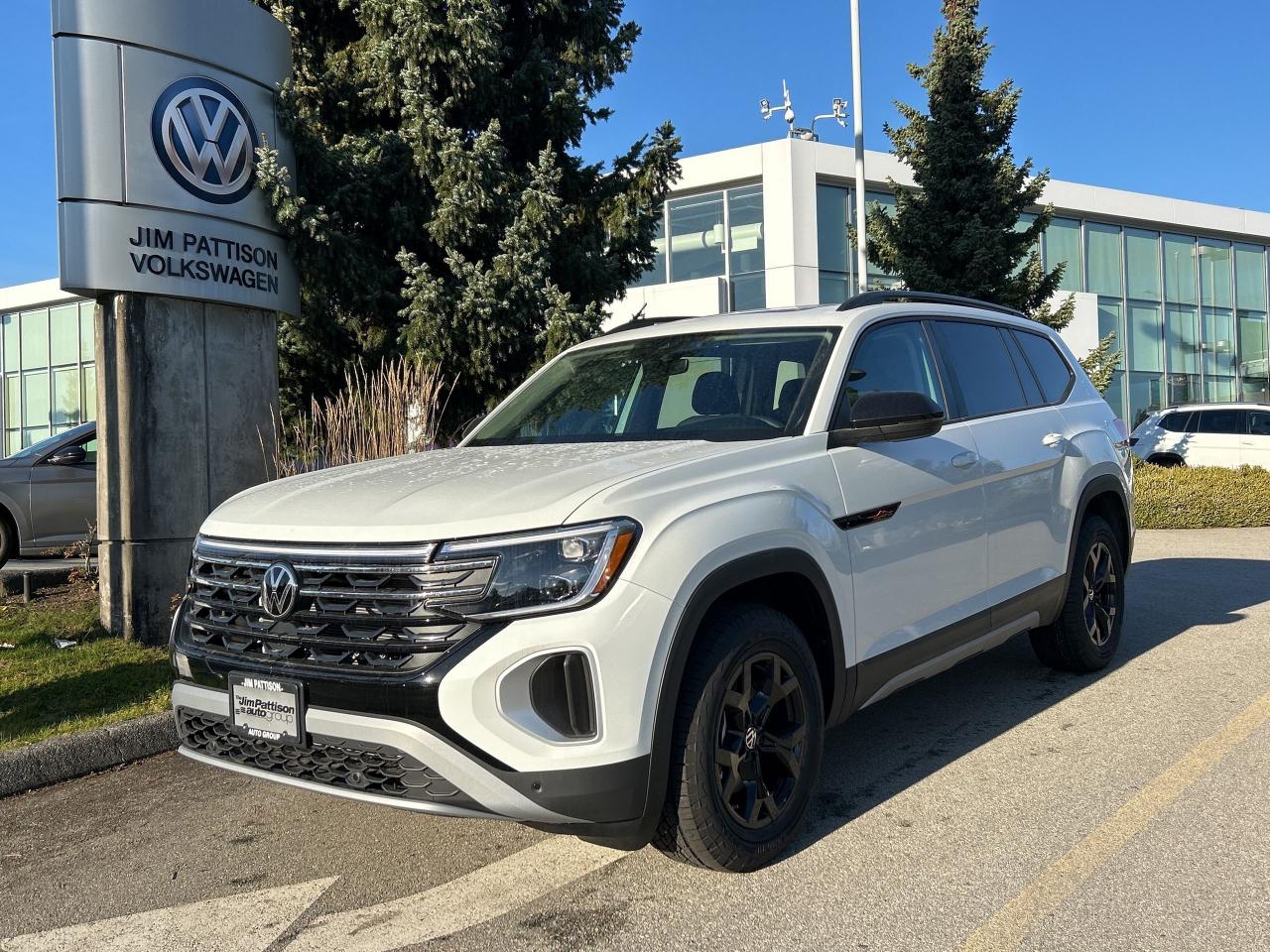 New 2025 Volkswagen Atlas Peak Edition 2.0 TSI 4MOTION for sale in Surrey, BC