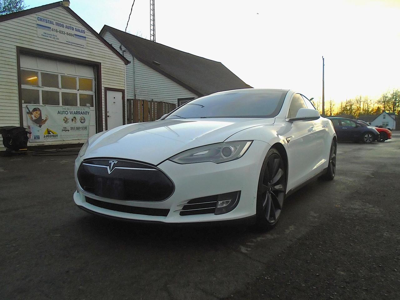 Used 2013 Tesla Model S 4dr Sdn 90 for sale in Fenwick, ON