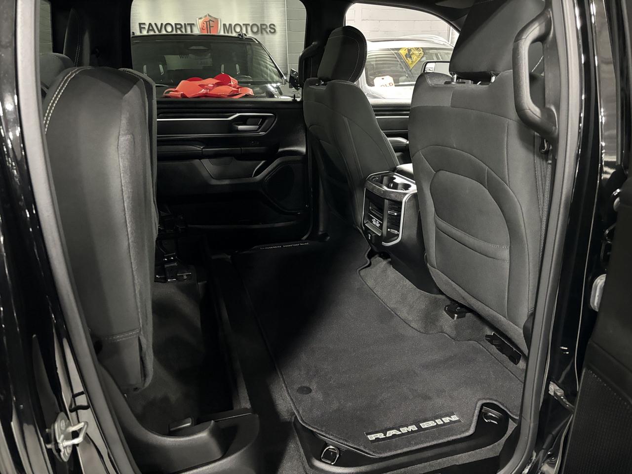 2022 RAM 1500 Big Horn|4X4|V8HEMI|CREW|NAV|BACKUPCAM|RAMBINS|+++ - Photo #12