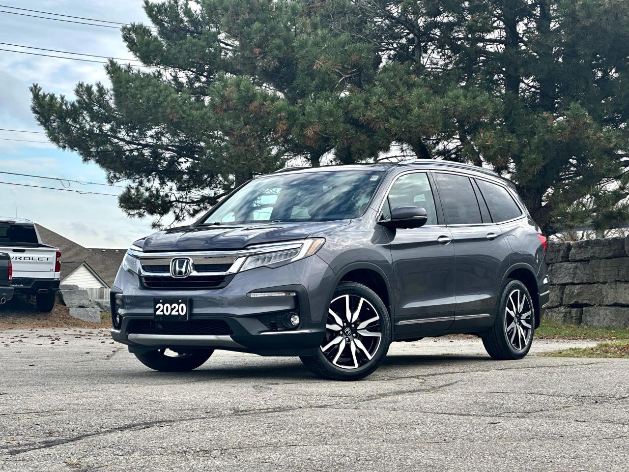 Used 2020 Honda Pilot Touring AWD | NAV | HEATED SEATS | BLIND SPOT for sale in Waterloo, ON