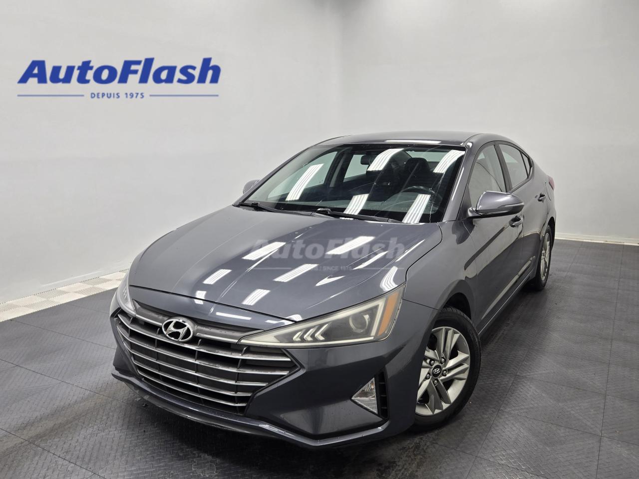 Used 2020 Hyundai Elantra PREFERRED, CAMERA, CARPLAY, VOLANT CHAUFFANT for sale in Saint-Hubert, QC