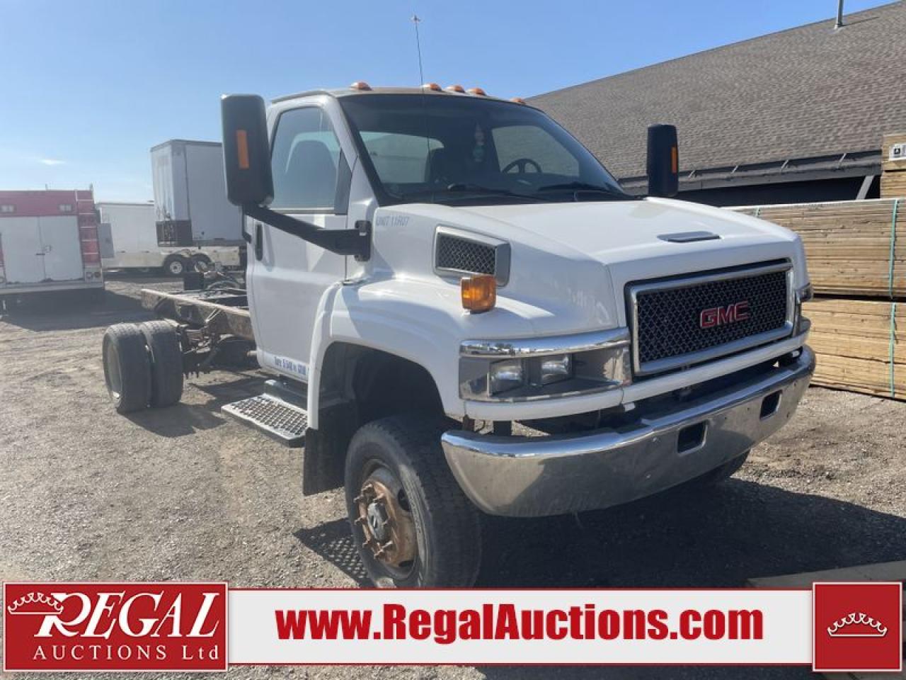 Used 2007 GMC 5500 C for sale in Calgary, AB