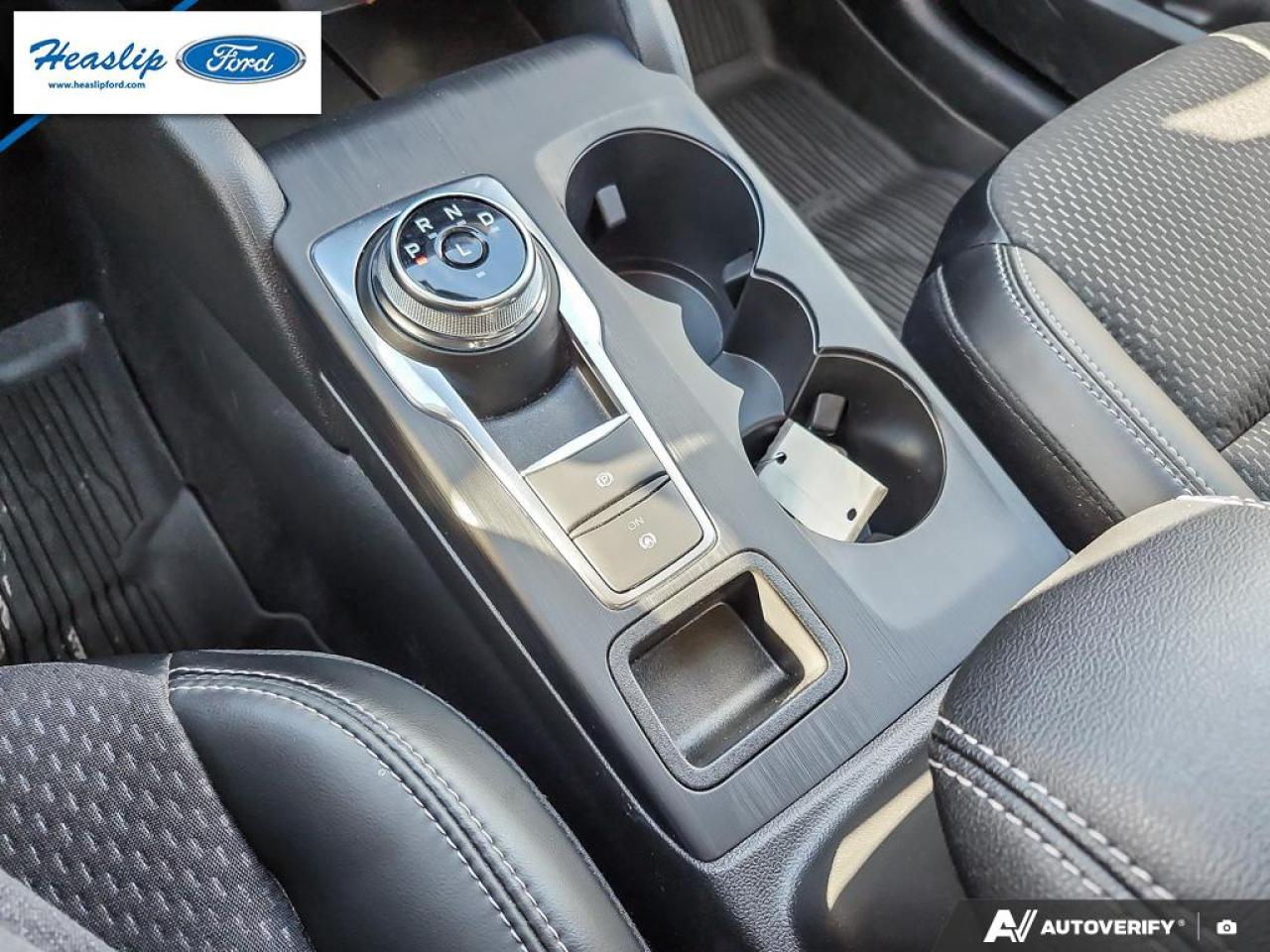 2025 Ford Escape PHEV Photo5