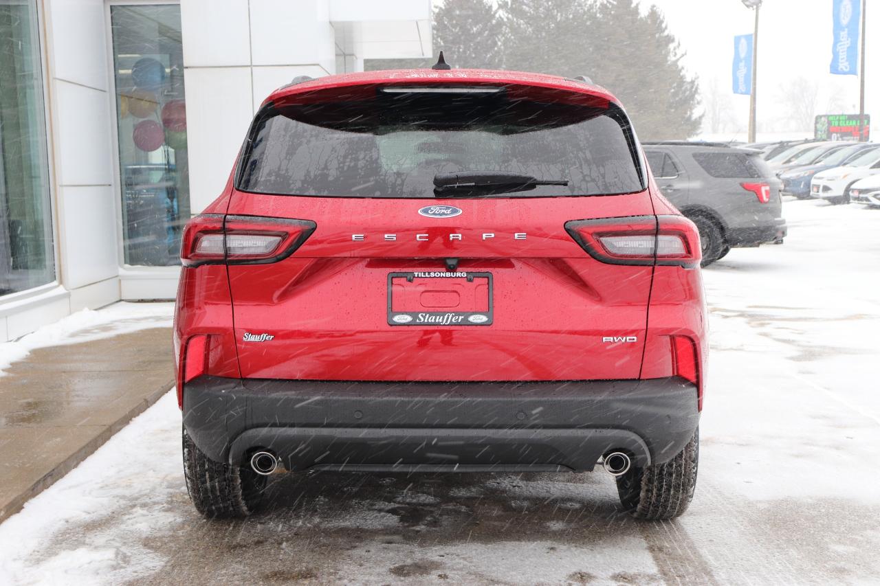 2025 Ford Escape ST-Line AWD Photo