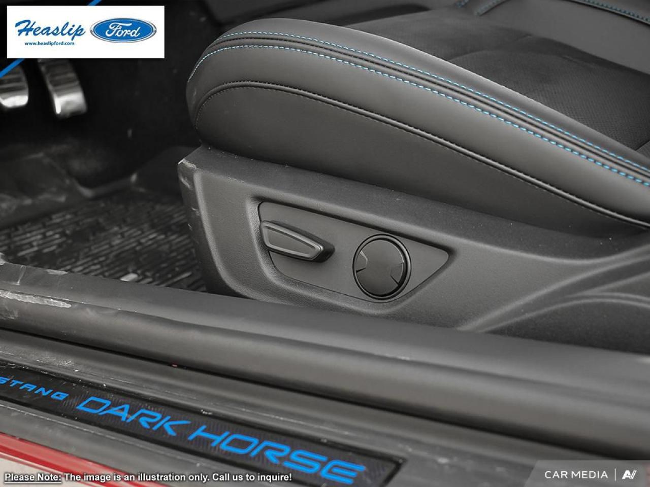 2025 Ford Mustang Dark Horse Photo5
