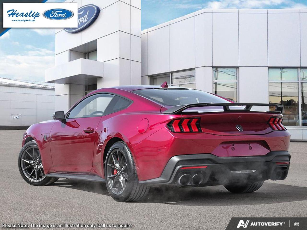 2025 Ford Mustang Dark Horse Photo