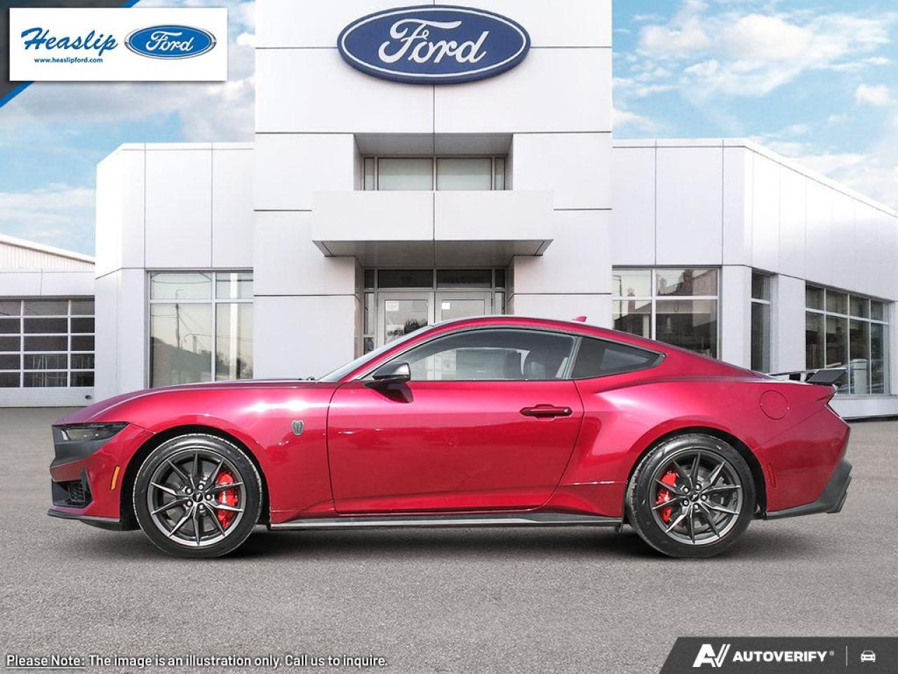 2025 Ford Mustang Dark Horse Photo