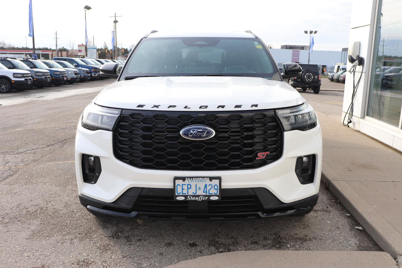 2025 Ford Explorer ST 4WD Photo5