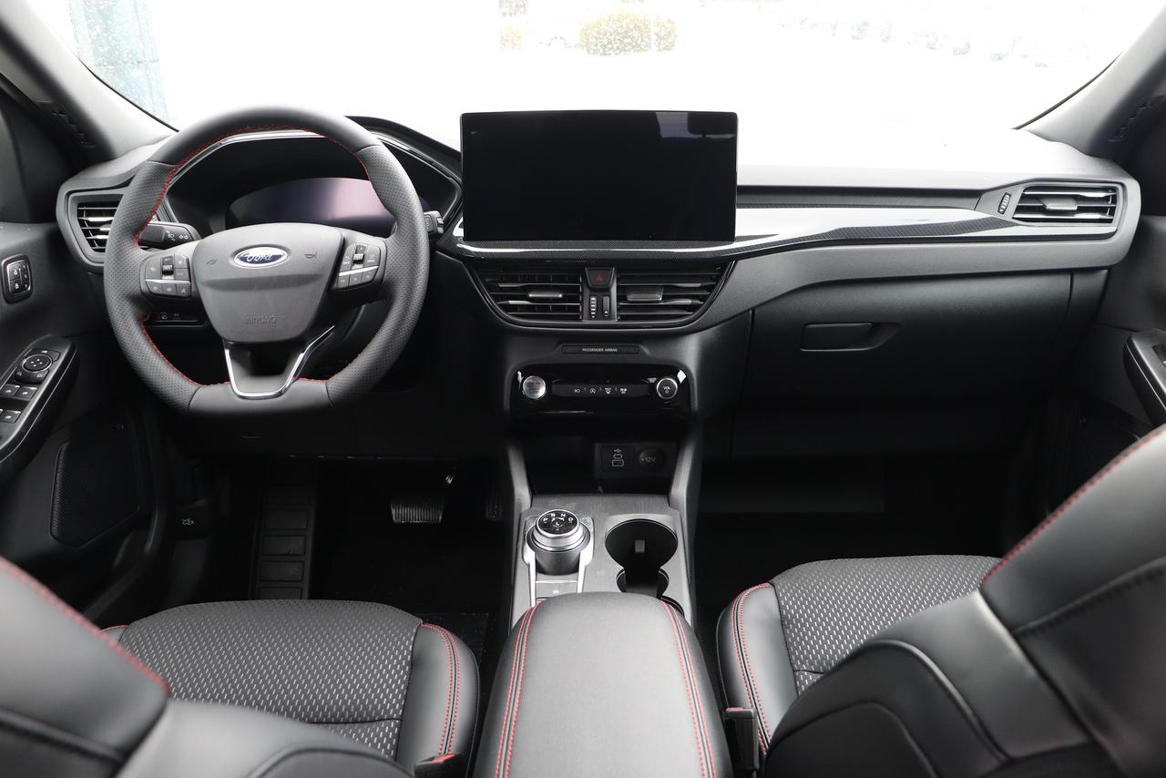 2025 Ford Escape ST-Line Select AWD Photo