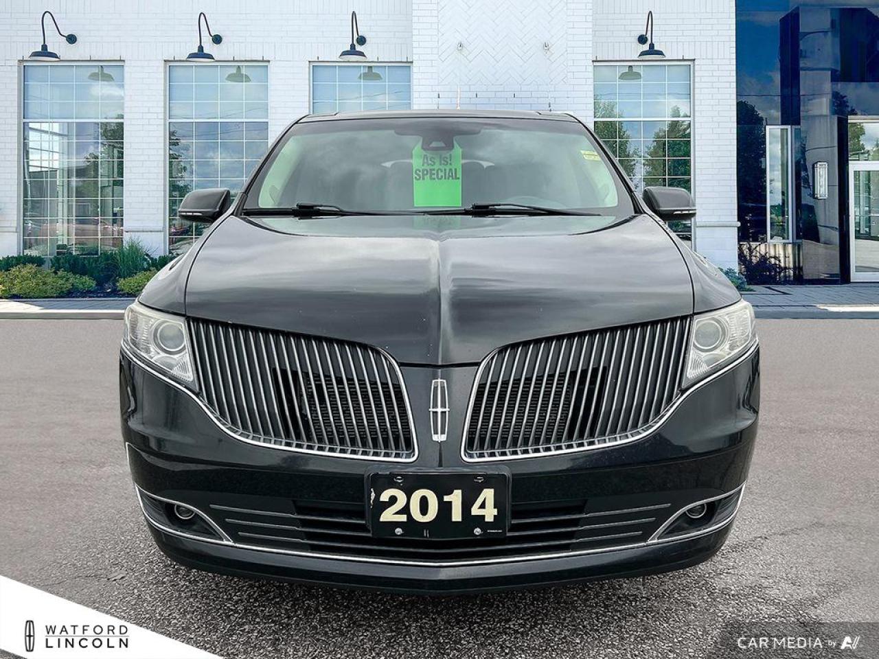 Used 2014 Lincoln MKT Familiale 4 portes à traction intégrale EcoBoost for sale in Watford, ON