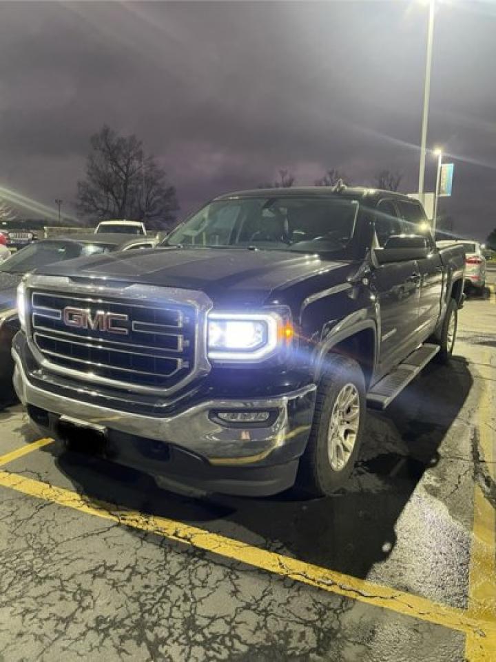 Used 2018 GMC Sierra 1500 SLE Crew 4x4 Z71 | Heated Seats | Reverse Cam | Bluetooth | Power Seat | Remote Start | Side Steps for sale in Guelph, ON